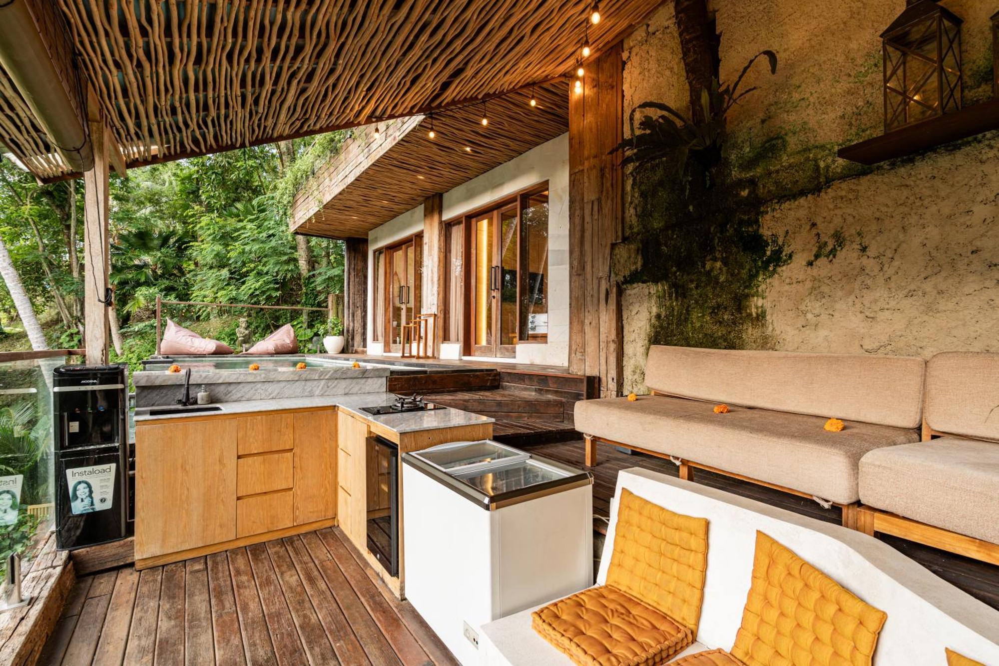 Ubud Riverside Villa Buitenkant foto